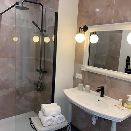 Apartment Lumineux 2 Pieces Vieil *
